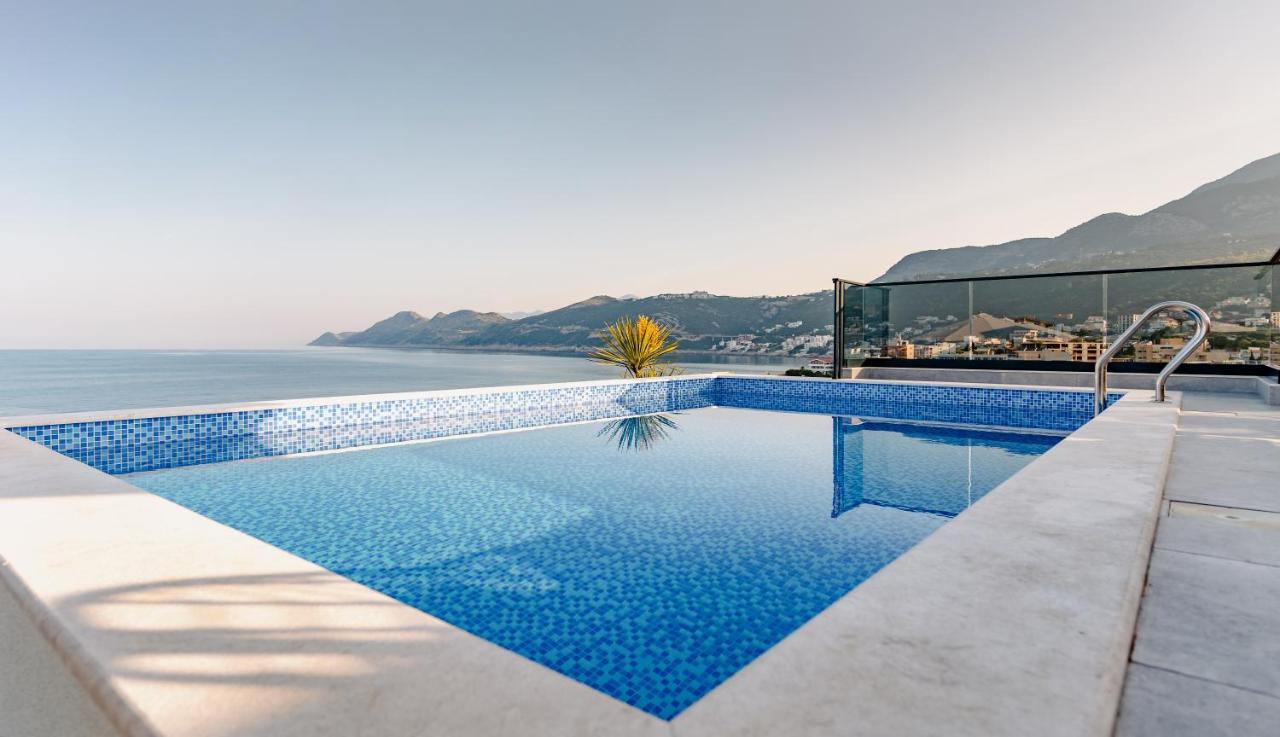 Kalamper Apartments Добра вода Екстериор снимка